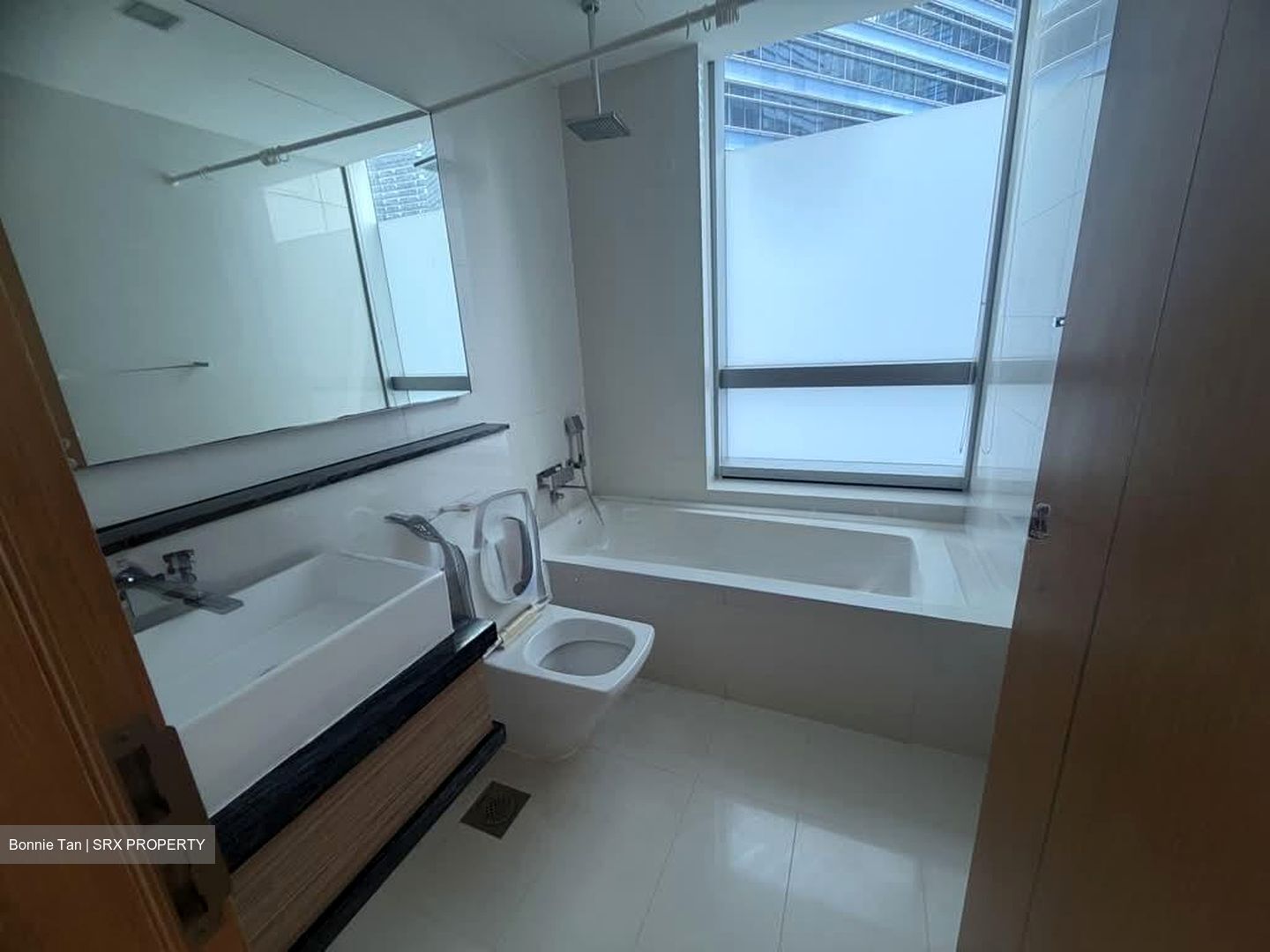 Marina Bay Residences (D1), Condominium #579045631